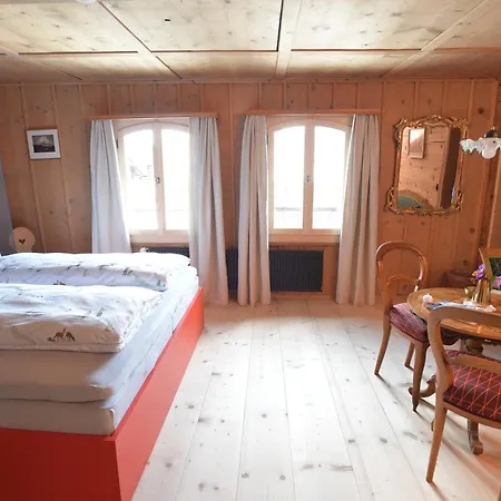Casa Fausta Capaul Hotel