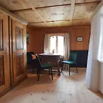 Szálloda Casa Fausta Capaul